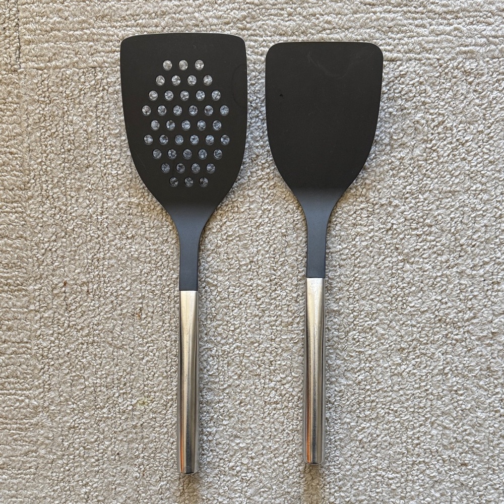 Williams Sonoma Turner Set